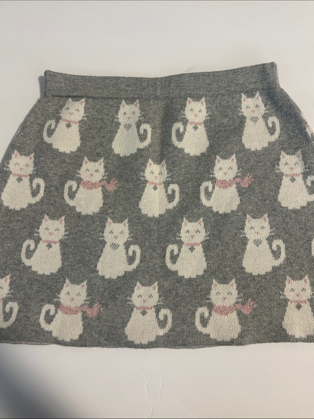Cozy Grey Cat Pattern Knit Skirt